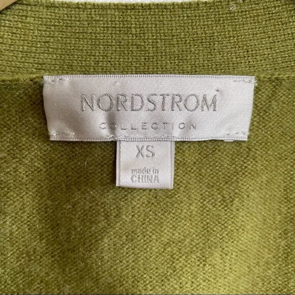Nordstrom Collection ~ 100% Cashmere Cardigan ~ Size XSmall - Picture 4 of 6